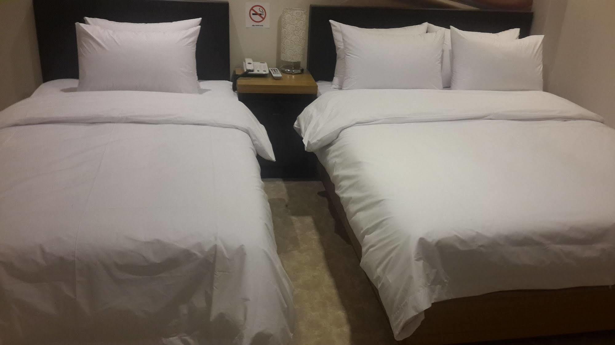 New Suwon Hotel Exterior photo